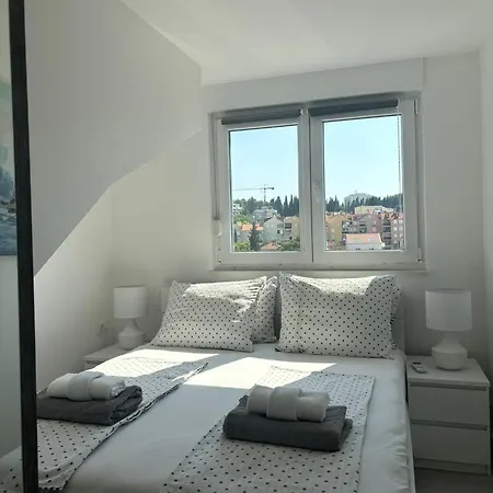 Apartment Mak & Lux - Sea & Sunset View