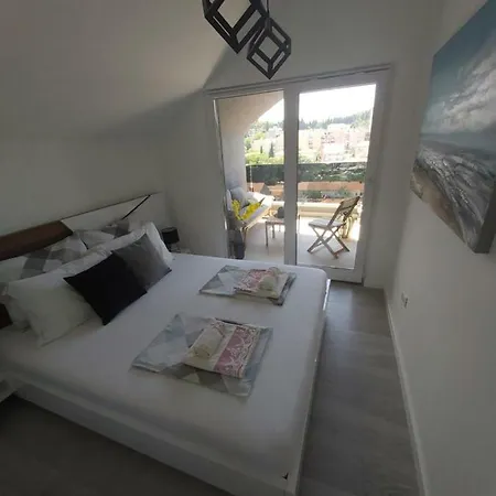 Mak & Lux - Sea & Sunset View Apartament *