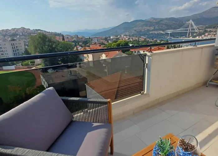 Apartman Mak & Lux - Sea & Sunset View